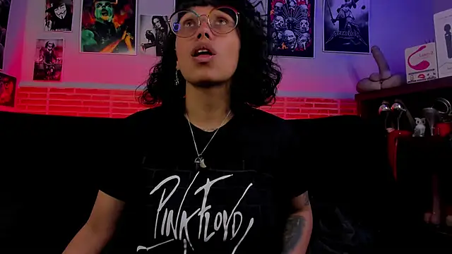 lilith-deveraux online show from 23, 9, 2025