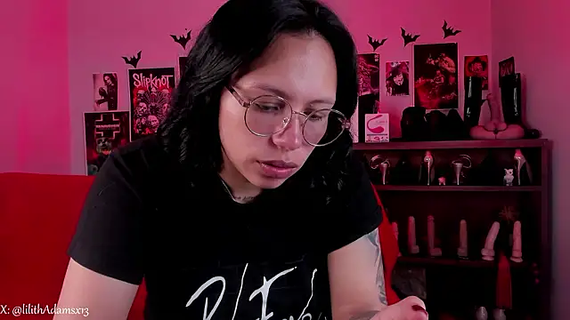 lilith-deveraux online show from 16, 2, 2026