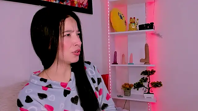 Manuelaa mejiia online show from 23, 9, 2025