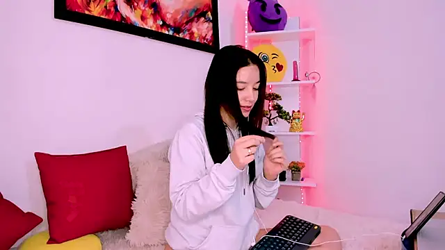 Manuelaa mejiia online show from 3, 3, 2025