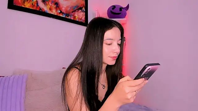 Manuelaa mejiia online show from 5, 11, 2025