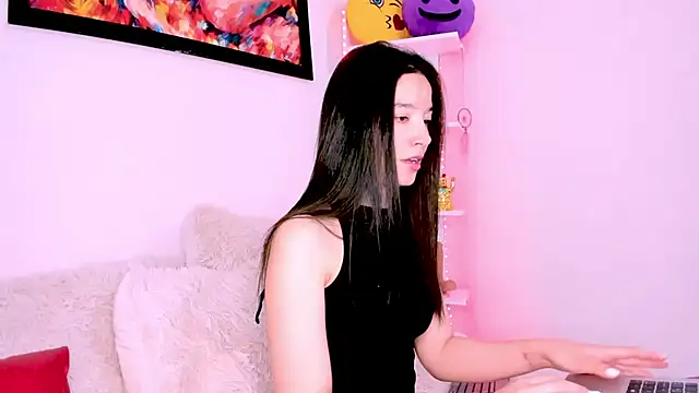 Manuelaa mejiia online show from 20, 2, 2025