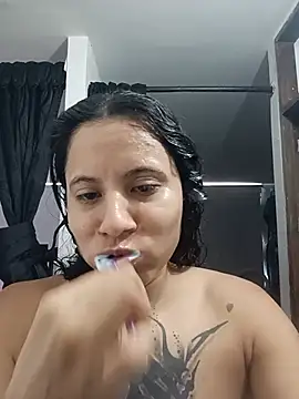 Karii-R online show from 24, 6, 2026