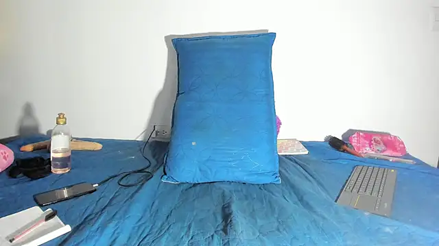 Arantza Hill online show from 29, 10, 2025