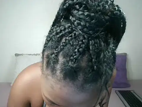 Thickqueenxxx online show from 2, 10, 2025