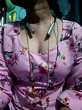 gunjan22 online show from 17, 2, 2025