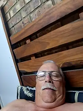 NawtyB1965 online show from 11, 2, 2026