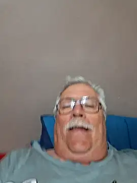 NawtyB1965 online show from 24, 10, 2025