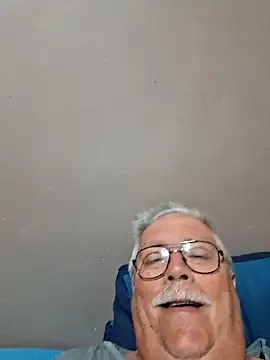 NawtyB1965 online show from 5, 10, 2025