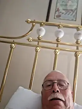 NawtyB1965 online show from 17, 12, 2025