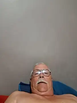 NawtyB1965 online show from 4, 2, 2026