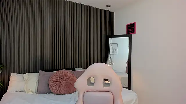 Axel brunette1 online show from 16, 3, 2026