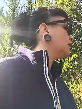 Snapshot of SweetPivoinee chatting on 3, 3, 2026 SweetPivoinee online show from 3, 3, 2026