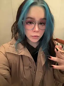 MaddisonHaas online show from 1, 12, 2025