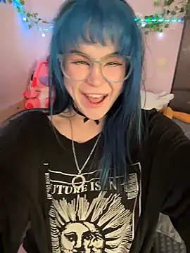 Snapshot of MaddisonHaas chatting on 23, 4, 2026 MaddisonHaas online show from 23, 4, 2026