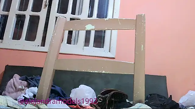 alejandra01 online show from 13, 5, 2026