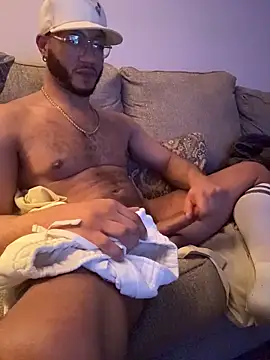 Snapshot of KySir1990 chatting on 13, 2, 2026 KySir1990 online show from 13, 2, 2026