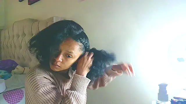 Snapshot of Samary_thomas chatting on 25, 9, 2025 Samary thomas online show from 25, 9, 2025