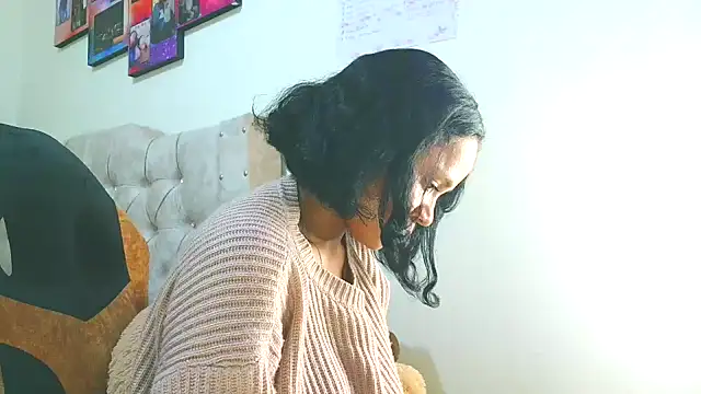 Snapshot of Samary_thomas chatting on 27, 9, 2025 Samary thomas online show from 27, 9, 2025