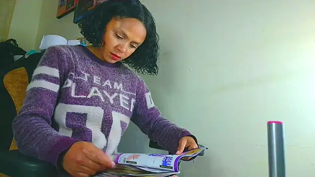 Samary thomas online show from 10, 4, 2026