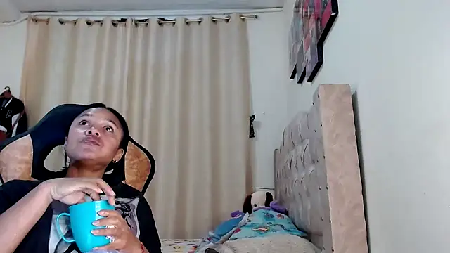 Snapshot of Samary_thomas chatting on 15, 2, 2025 Samary thomas online show from 15, 2, 2025