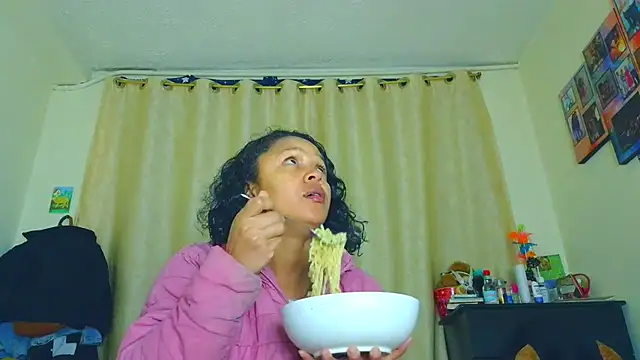 Samary thomas online show from 24, 5, 2026