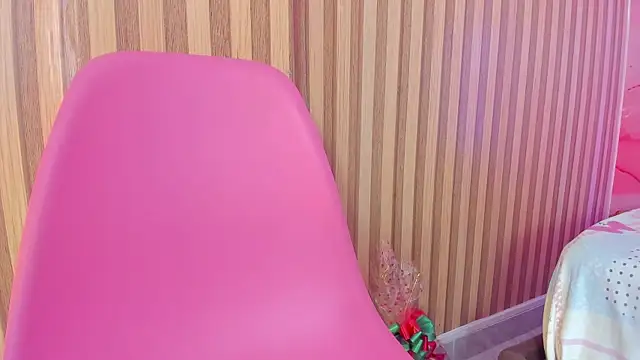 Taylor  cooper online show from 22, 12, 2025