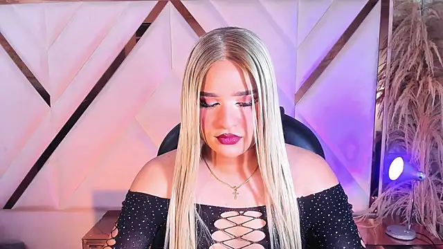 Elody Preysler69 online show from 2, 12, 2025