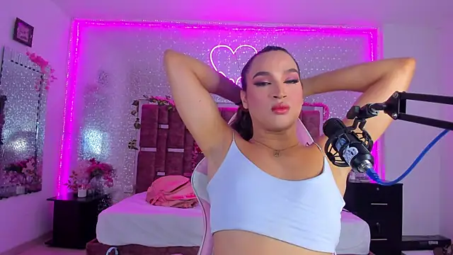 KylieVictoria online show from 12, 3, 2025