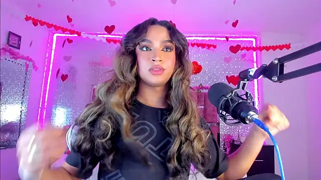 KylieVictoria online show from 19, 2, 2025