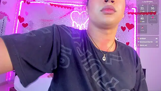 KylieVictoria online show from 19, 2, 2025