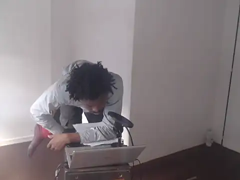 Snapshot of Mastertopdome chatting on 24, 11, 2025 Mastertopdome online show from 24, 11, 2025