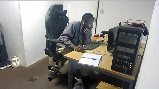 Snapshot of Mastertopdome chatting on 8, 7, 2026 Mastertopdome online show from 8, 7, 2026