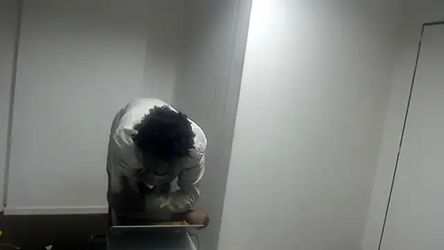 Snapshot of Mastertopdome chatting on 13, 10, 2025 Mastertopdome online show from 13, 10, 2025