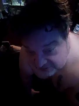 alienbunny online show from 5, 3, 2025