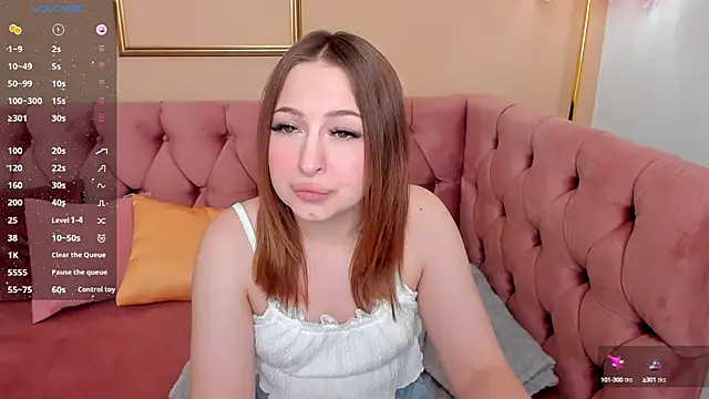 Snapshot of KetrinWhite chatting on 5, 3, 2025 KetrinWhite online show from 5, 3, 2025