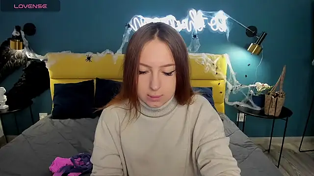 Snapshot of KetrinWhite chatting on 30, 10, 2025 KetrinWhite online show from 30, 10, 2025