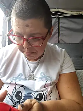 Snapshot of SunshineLexi chatting on 9, 10, 2025 SunshineLexi online show from 9, 10, 2025