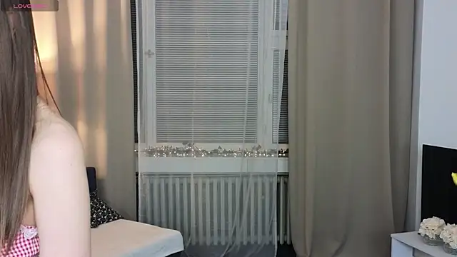 NovaBlissss online show from 28, 2, 2025