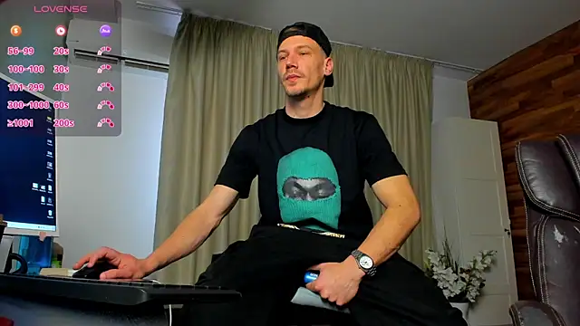 Snapshot of MateoBenjaminX chatting on 8, 2, 2026 MateoBenjaminX online show from 8, 2, 2026