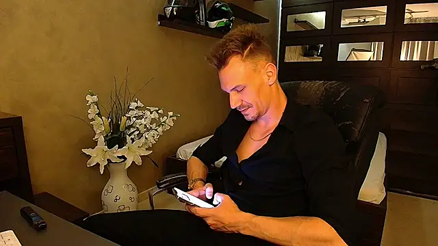 MateoBenjaminX online show from 18, 3, 2025