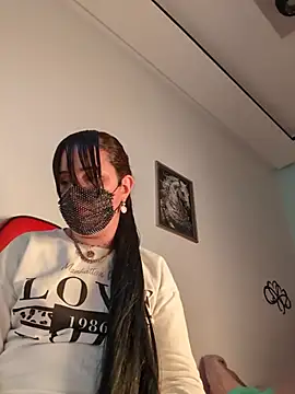 Lina lolo online show from 16, 12, 2025