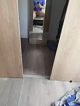 Snapshot of xxierra chatting on 28, 10, 2025 xxierra online show from 28, 10, 2025