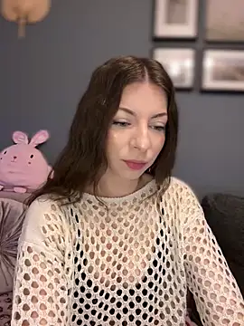 Mia Ethan online show from 13, 3, 2025