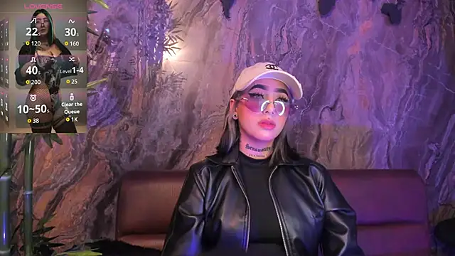 Alahia Dangelo online show from 24, 10, 2025