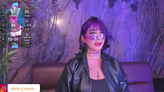 Alahia Dangelo online show from 12, 11, 2025