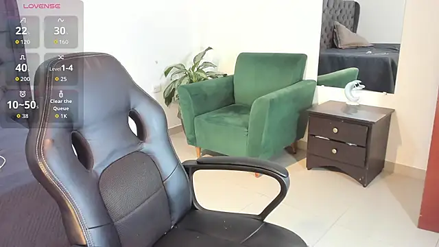 Snapshot of _maria_foxx_ chatting on 27, 10, 2025 maria foxx online show from 27, 10, 2025