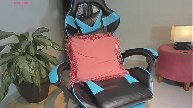  maria foxx  online show from 23, 5, 2026