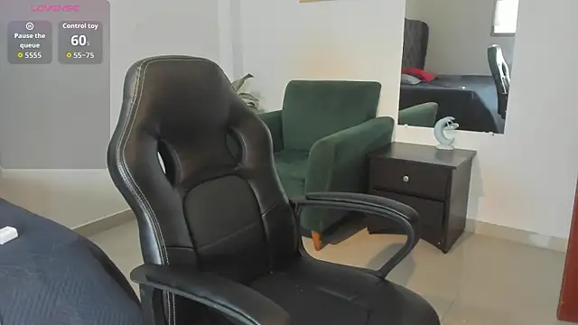 Snapshot of _maria_foxx_ chatting on 4, 11, 2025 maria foxx online show from 4, 11, 2025