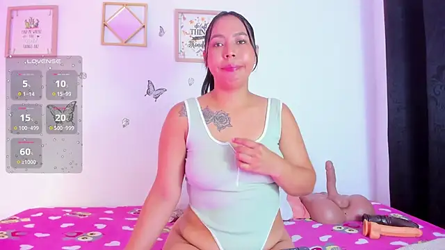 EmmaRogers online show from 26, 9, 2025